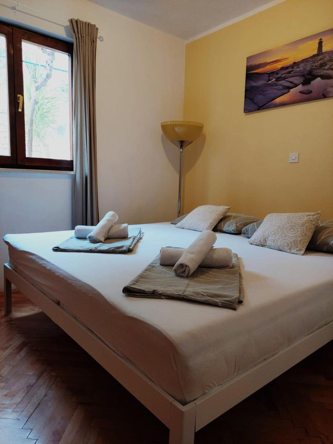 Apartments Pavao Postira Dış mekan fotoğraf