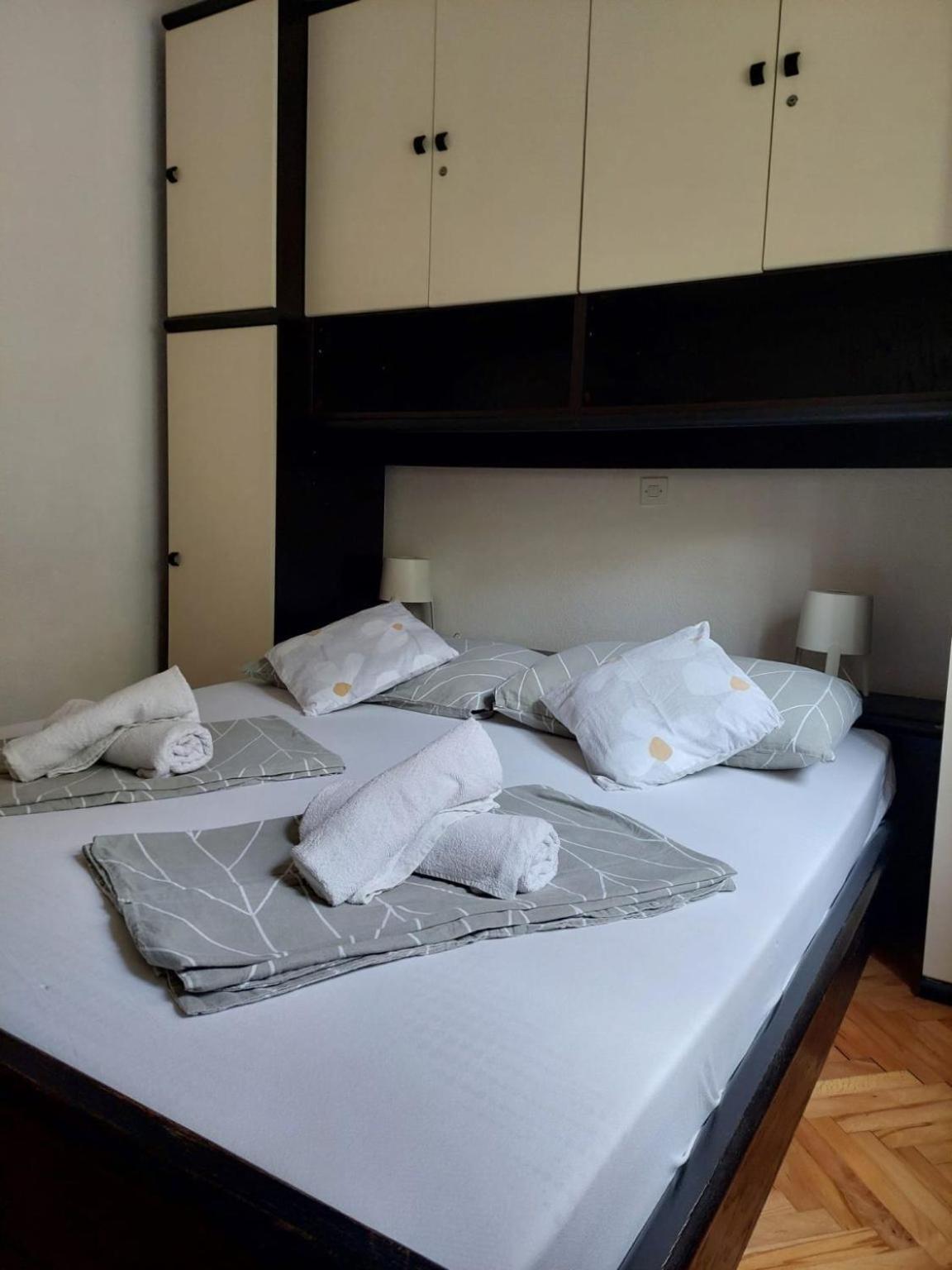 Apartments Pavao Postira Dış mekan fotoğraf